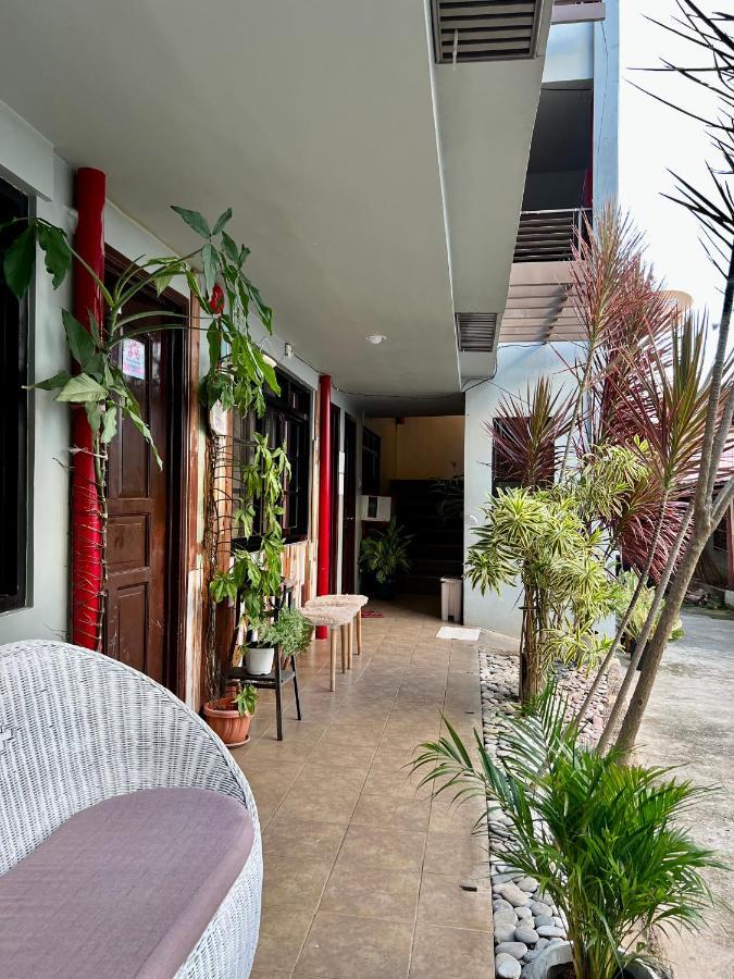 Hostel Privado Puerto Princesa Exterior photo
